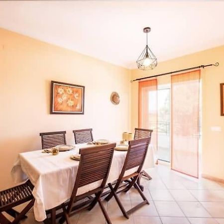 Apartment Alfarmar - Pool, Beach Only A Few Minutes Away Albufeira Exterior photo
