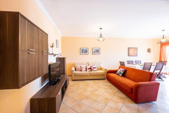 Apartment Alfarmar - Pool, Beach Only A Few Minutes Away Albufeira Exterior photo