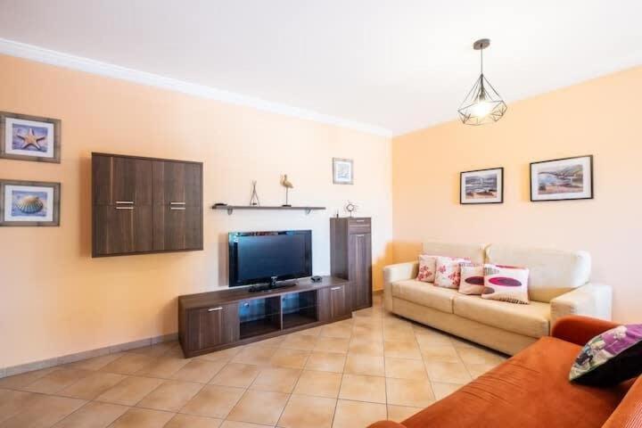 Apartment Alfarmar - Pool, Beach Only A Few Minutes Away Albufeira Exterior photo