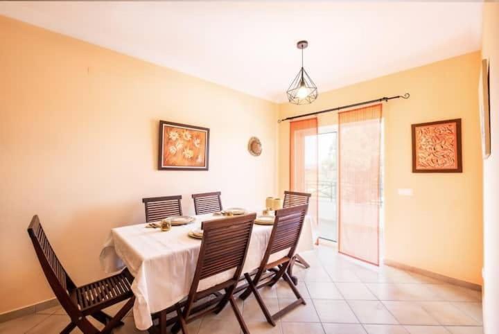 Apartment Alfarmar - Pool, Beach Only A Few Minutes Away Albufeira Exterior photo